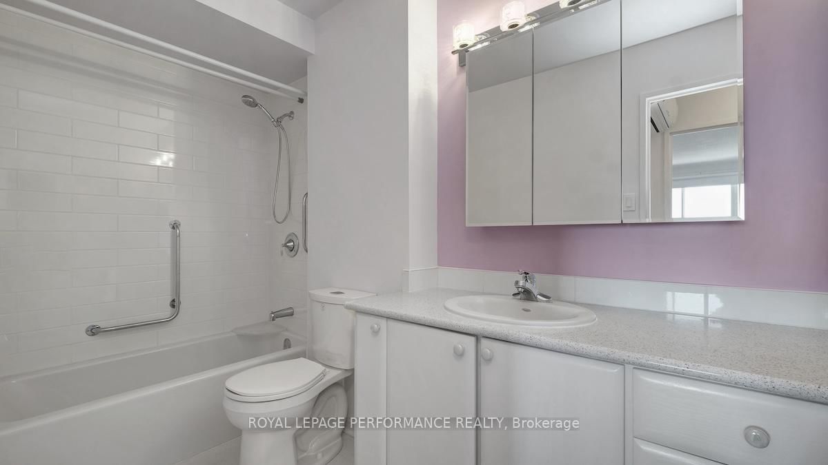 915 Elmsmere Road, Unit 903 - Photo 16