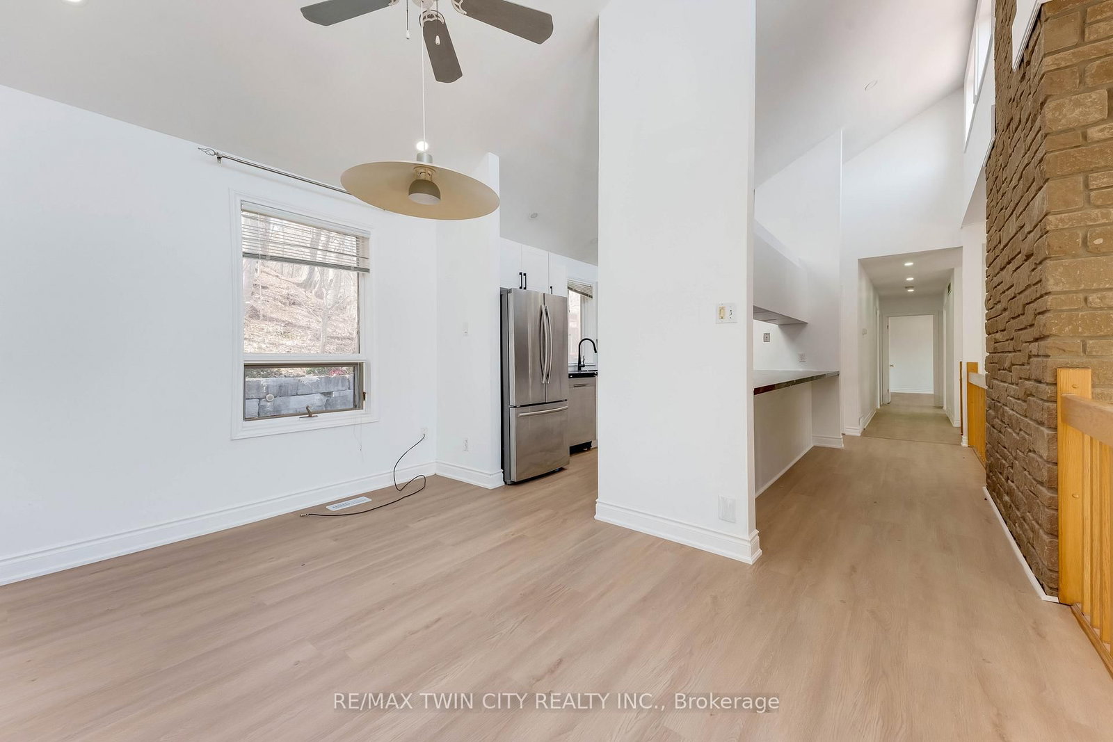 530 Fountain Street S - Photo 5
