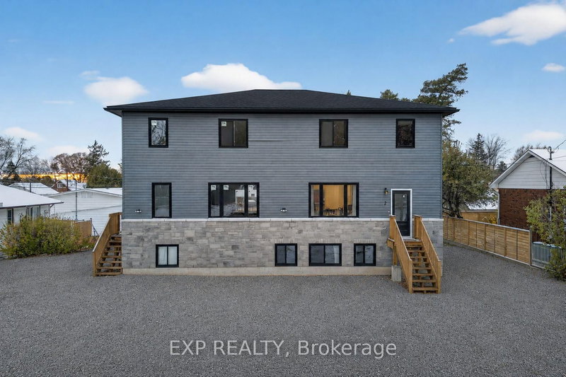 53 Lakeview Ave, Kingston, Ontario