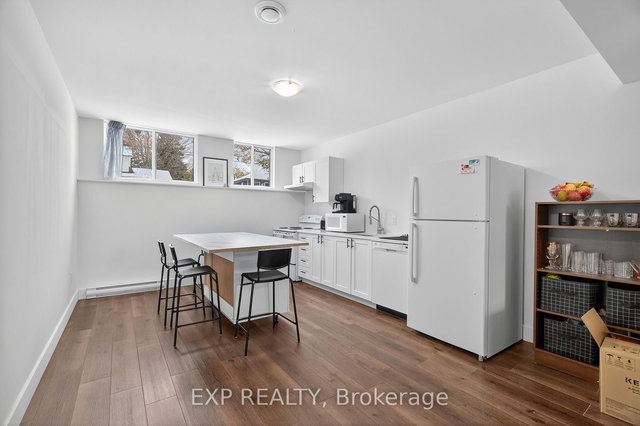 53 Lakeview Avenue