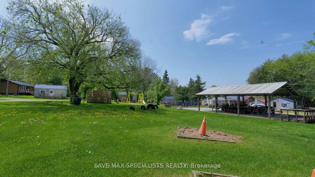 22 - 230-232 Lake Dalrymple Road
