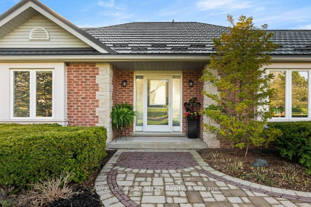 15 Manresa Court