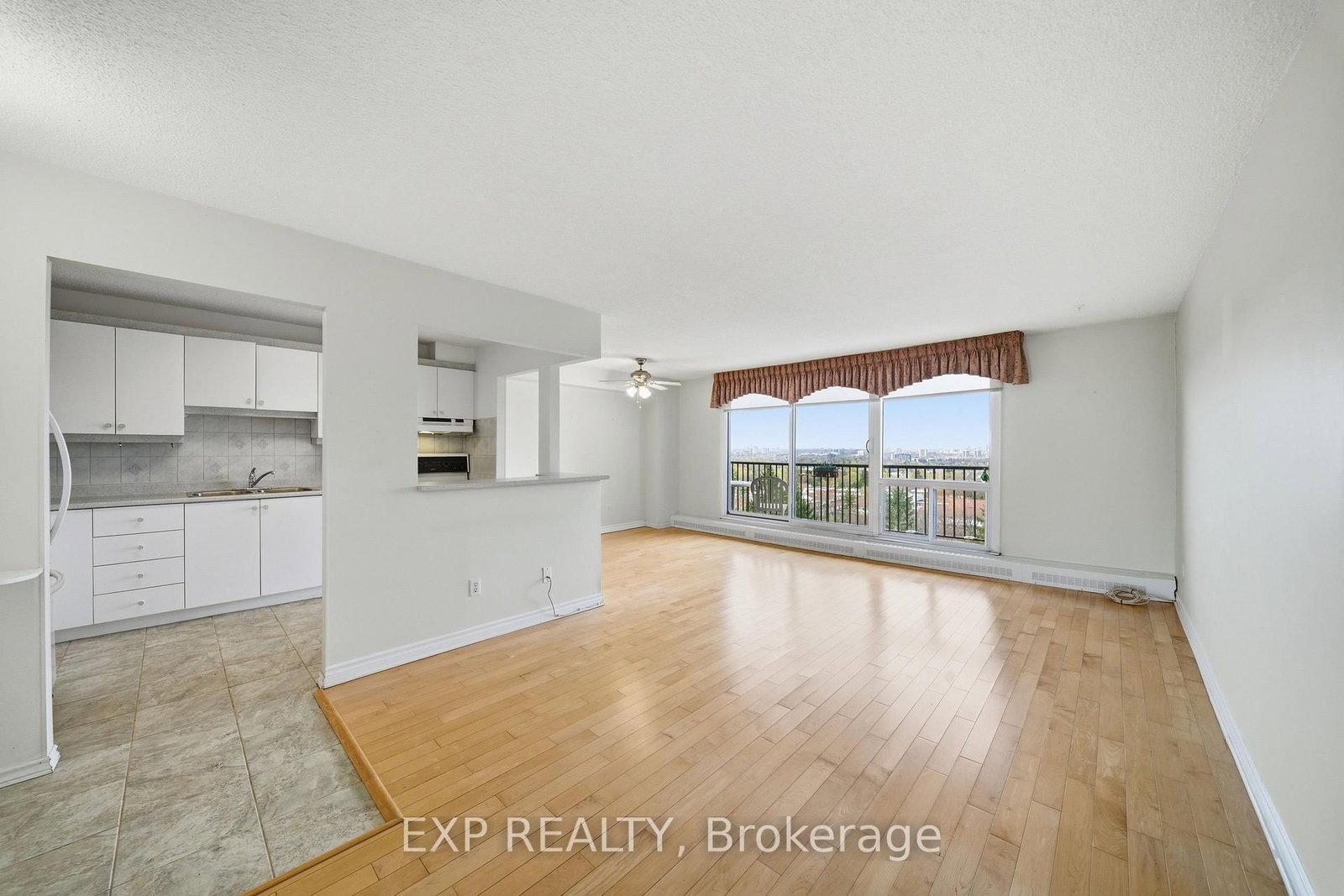 665 BATHGATE Drive, Unit 1004 - Photo 6