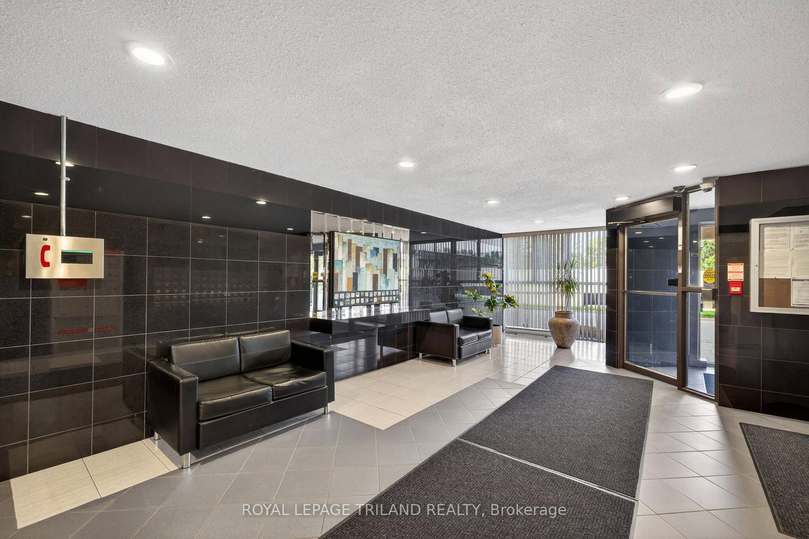 127 Belmont Drive, Unit 810 - Photo 7