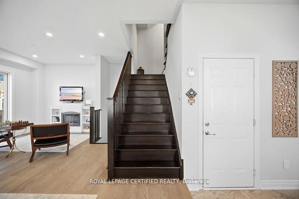 75 Borers Creek Circle • Hamilton, ON photo 15