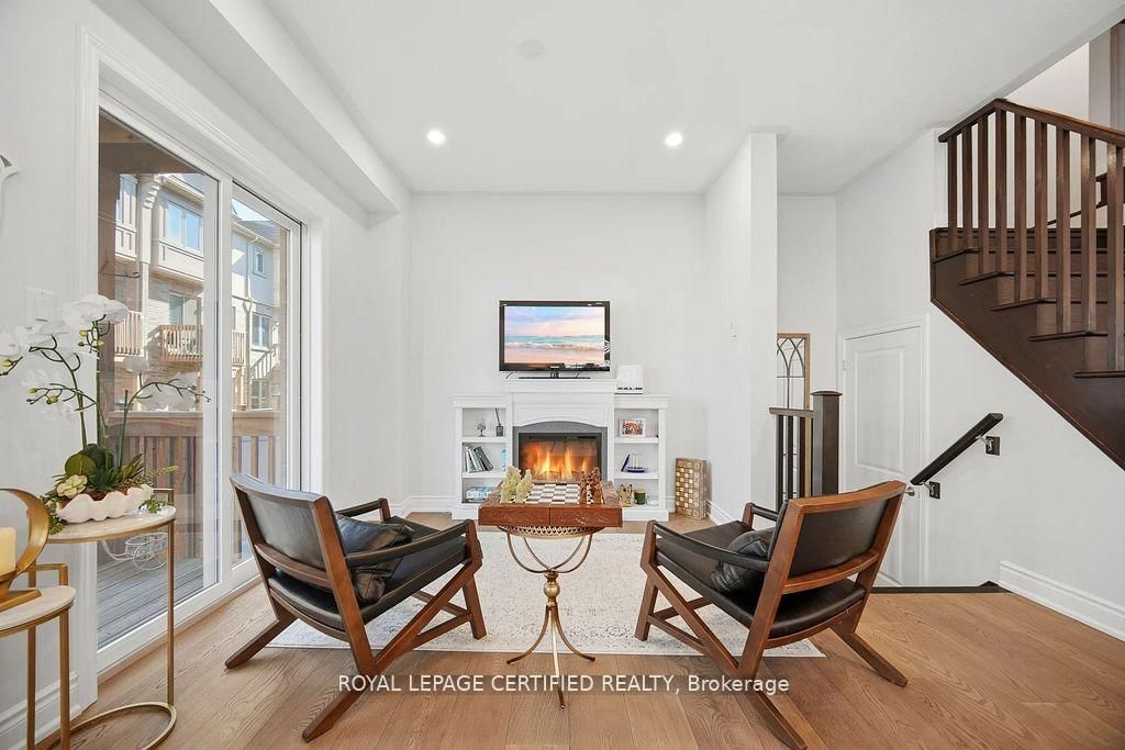 75 Borers Creek Circle • Hamilton, ON photo 9