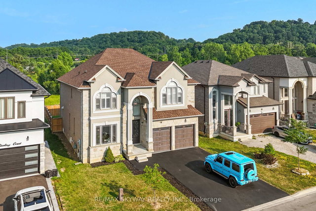 7 Riesling Court
