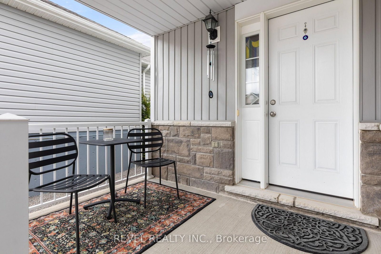 47 Lisbeth Crescent • Kawartha Lakes, ON photo 3