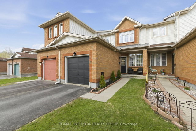 11 Binbury Way