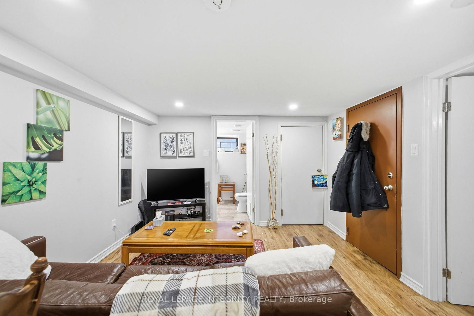 172 COBOURG Street, Unit B - Photo 15