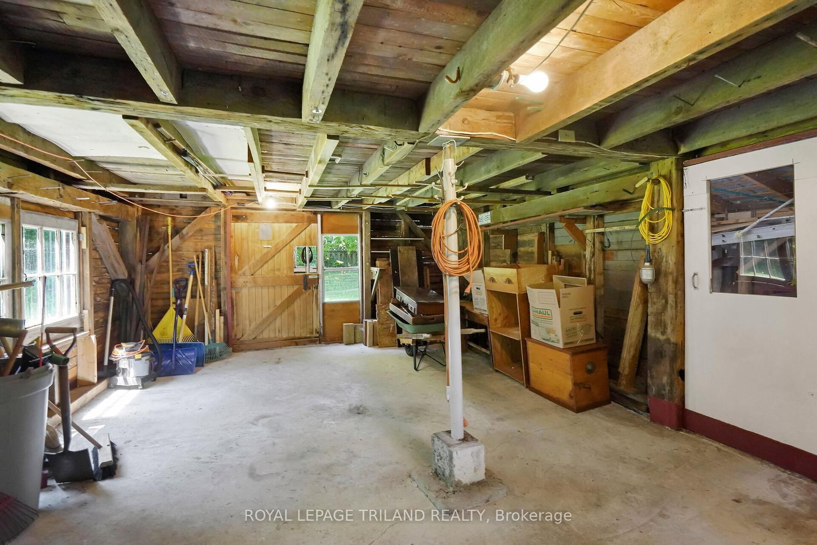 249 Halls Mill Road • London South, ON photo 36