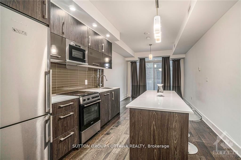 255 Bay Street, Unit 208 - Photo 4