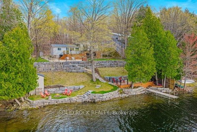 14 Lower Lake Lane