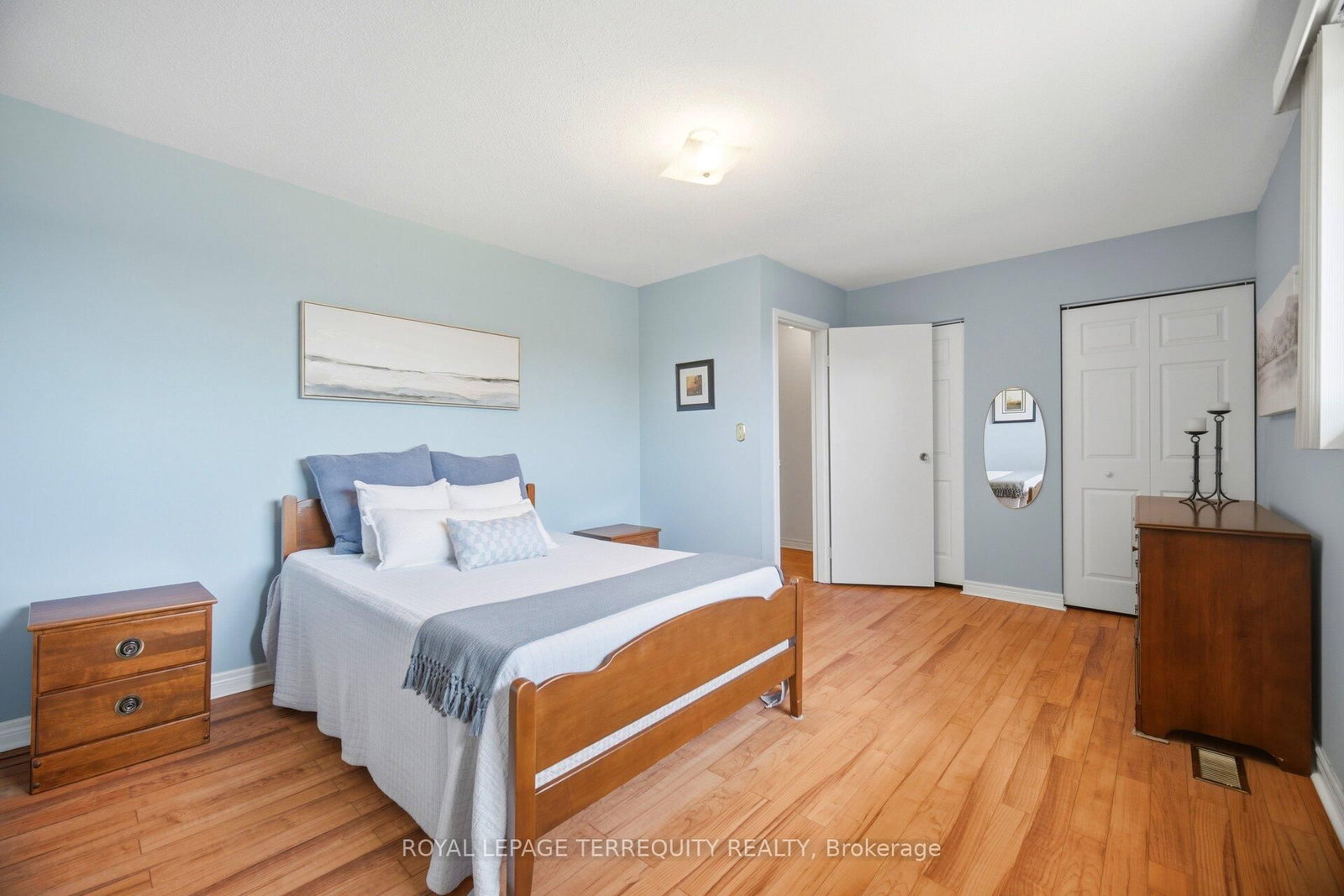 325 Mary Street, Unit 3 - Photo 25