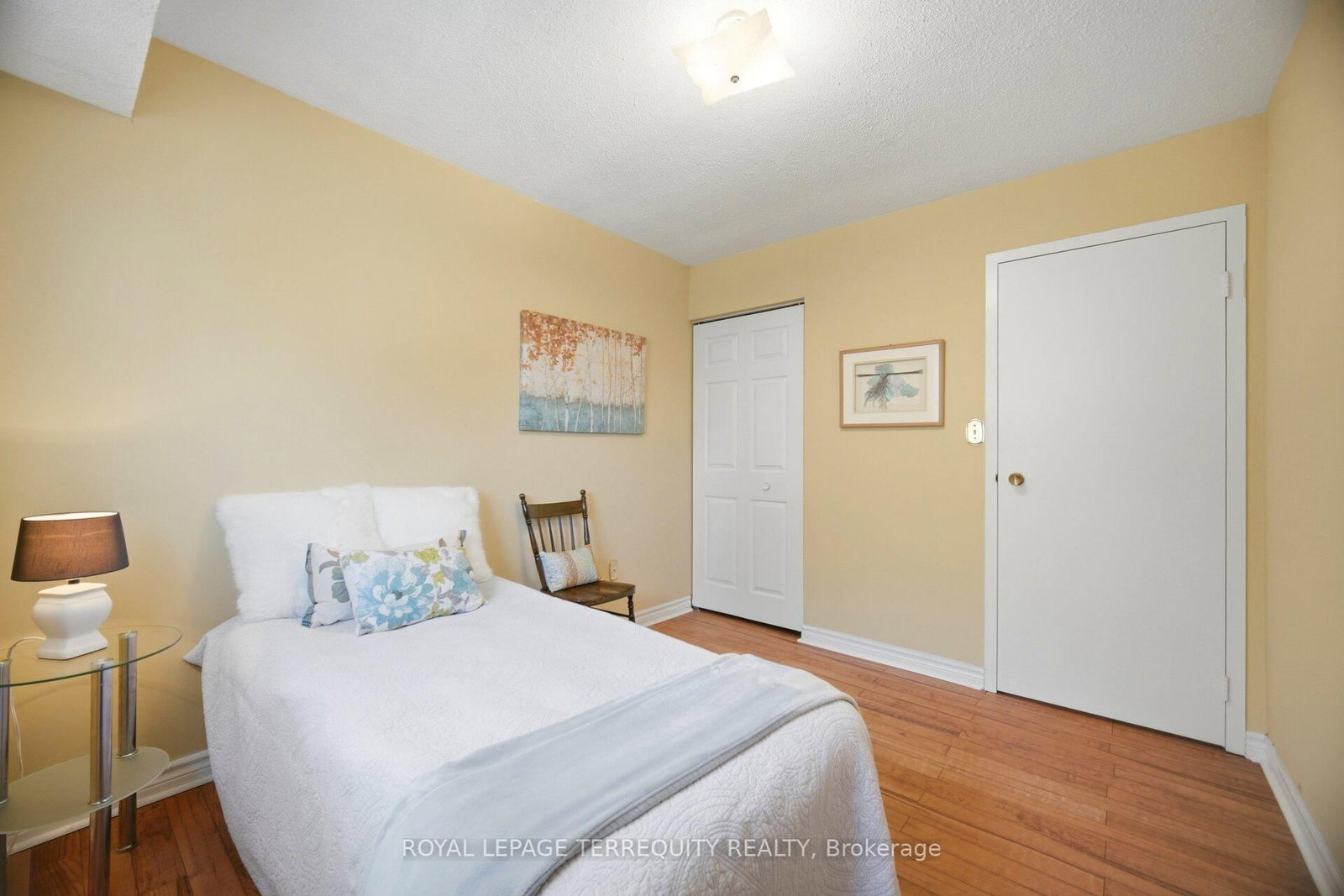 325 Mary Street, Unit 3 - Photo 31