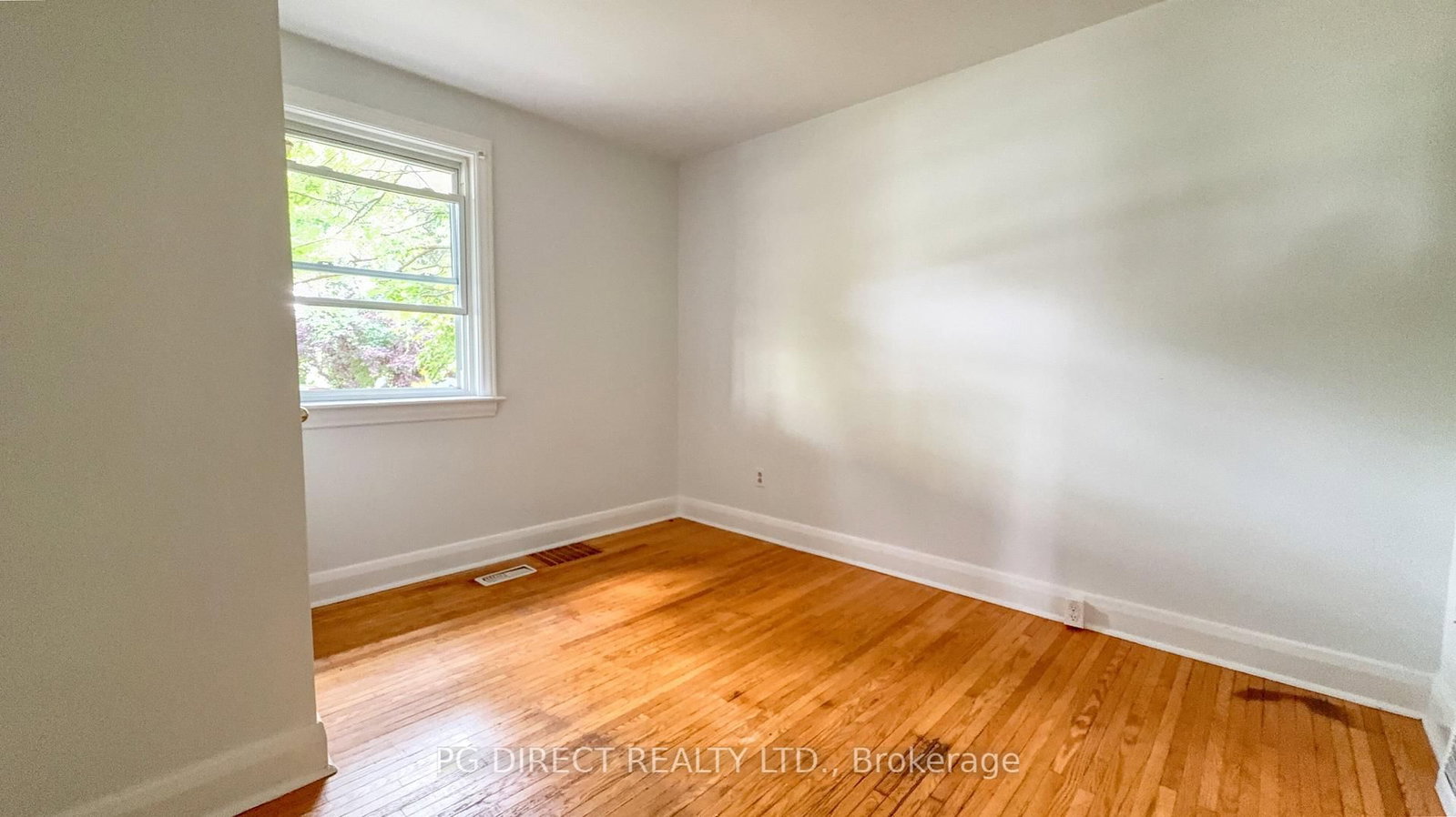36 Edna Street • Kitchener, ON photo 21
