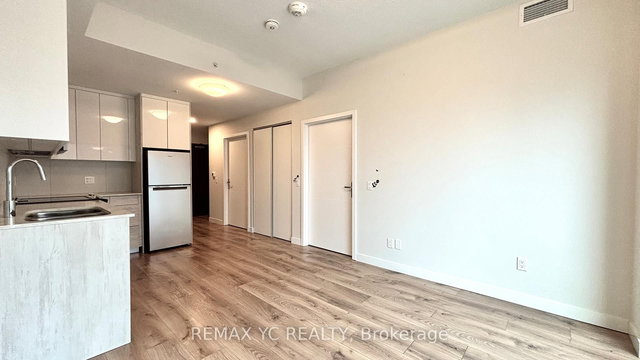 405 - 60 Frederick Street