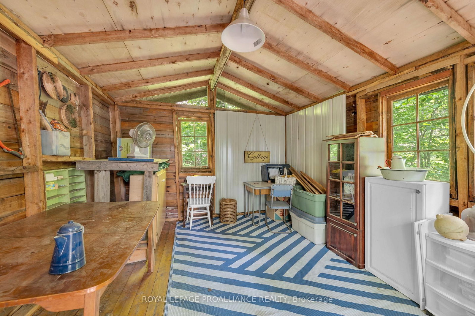 1780 Mazinaw Lake • Cloyne, ON photo 36