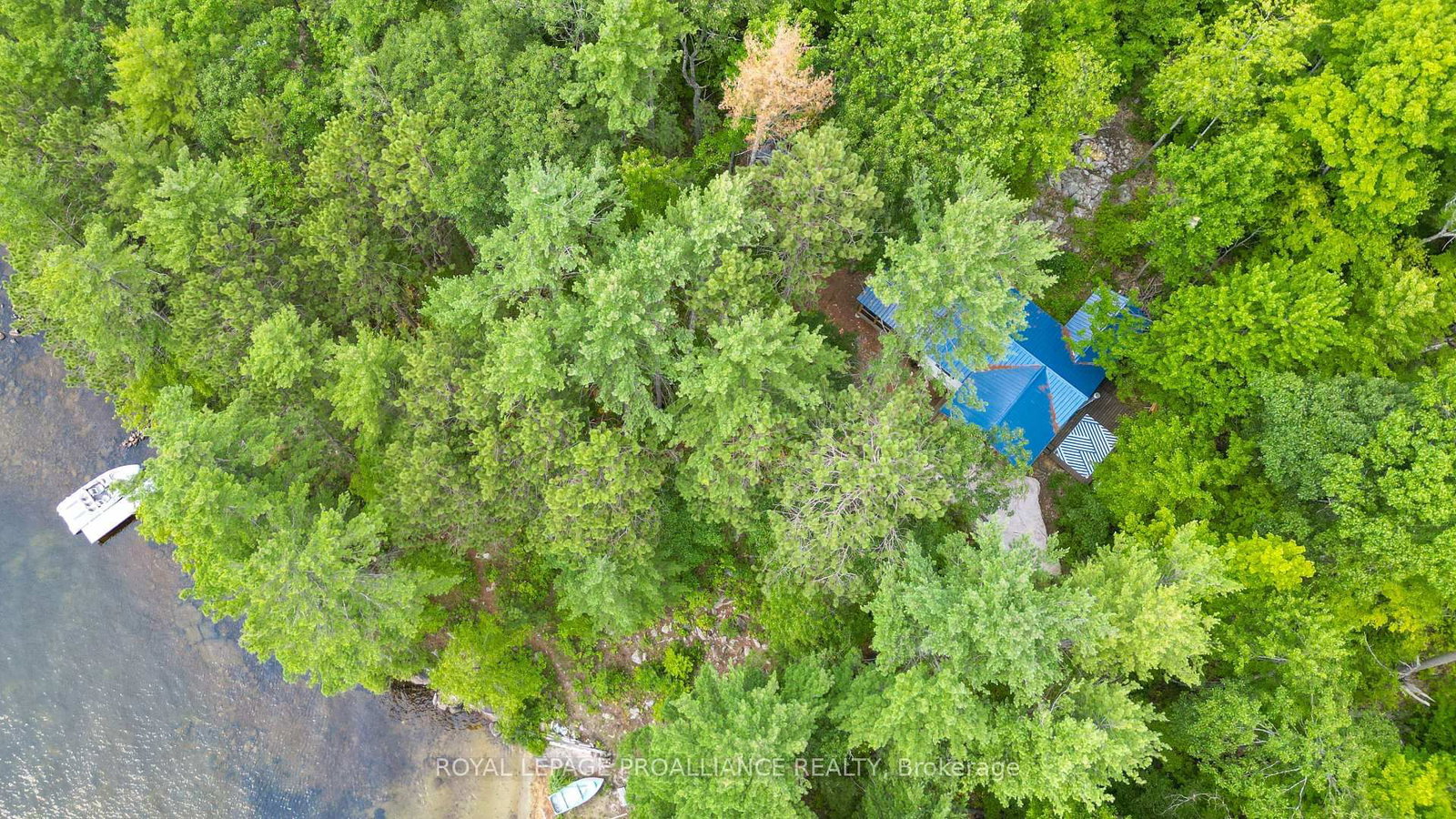 1780 Mazinaw Lake • Cloyne, ON photo 37