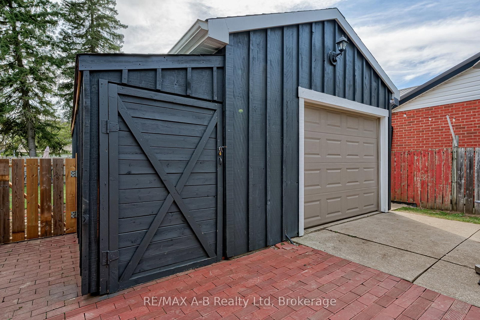 40 Blenheim Street • West Perth, ON photo 32