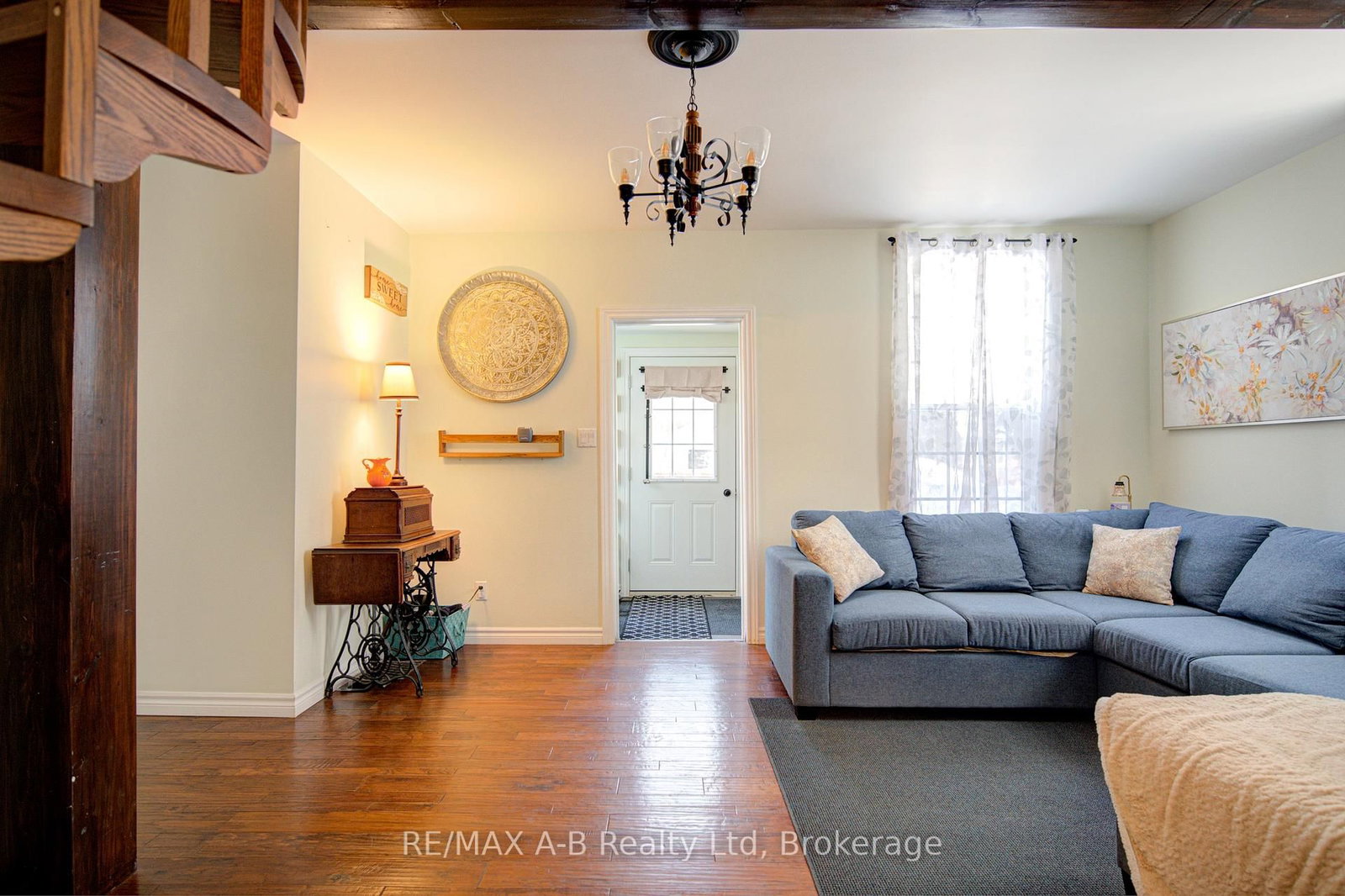 40 Blenheim Street • West Perth, ON photo 7