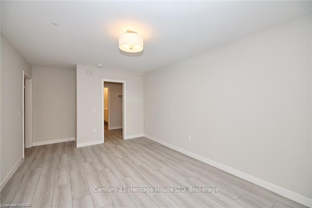 118 West Street • #704 • Port Colborne, ON photo 12