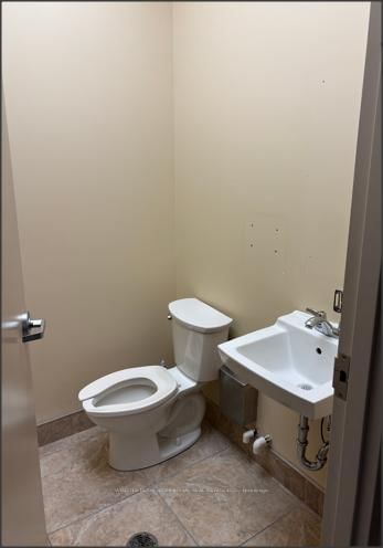 360 Norwich Avenue - Photo 6