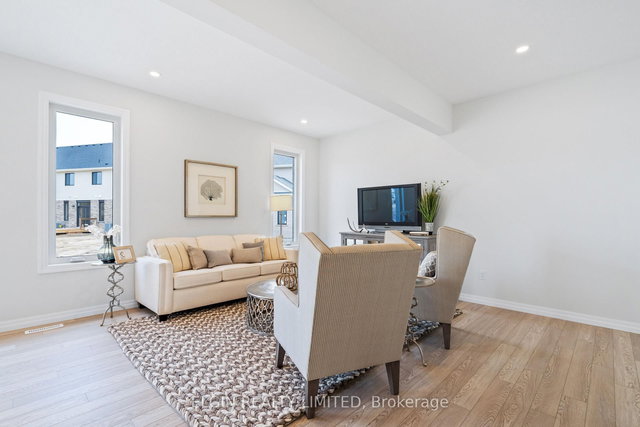 37 Hemlock Crescent