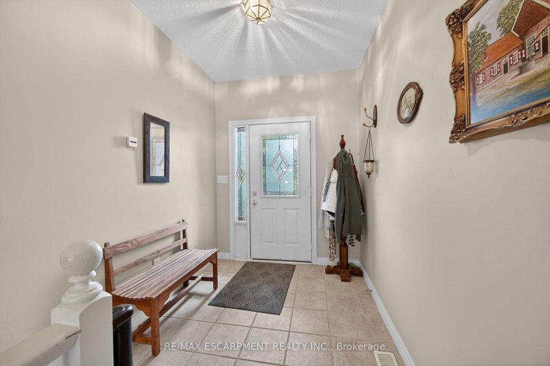 59 Riveroaks Dr photo 4