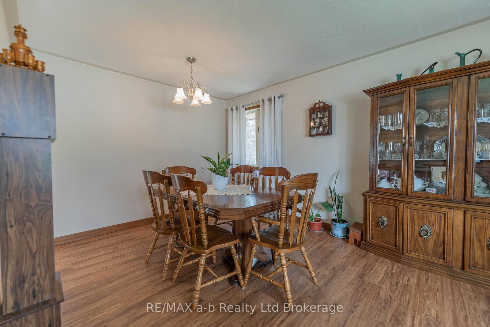 2 Cranberry Road • Tillsonburg, ON photo 20