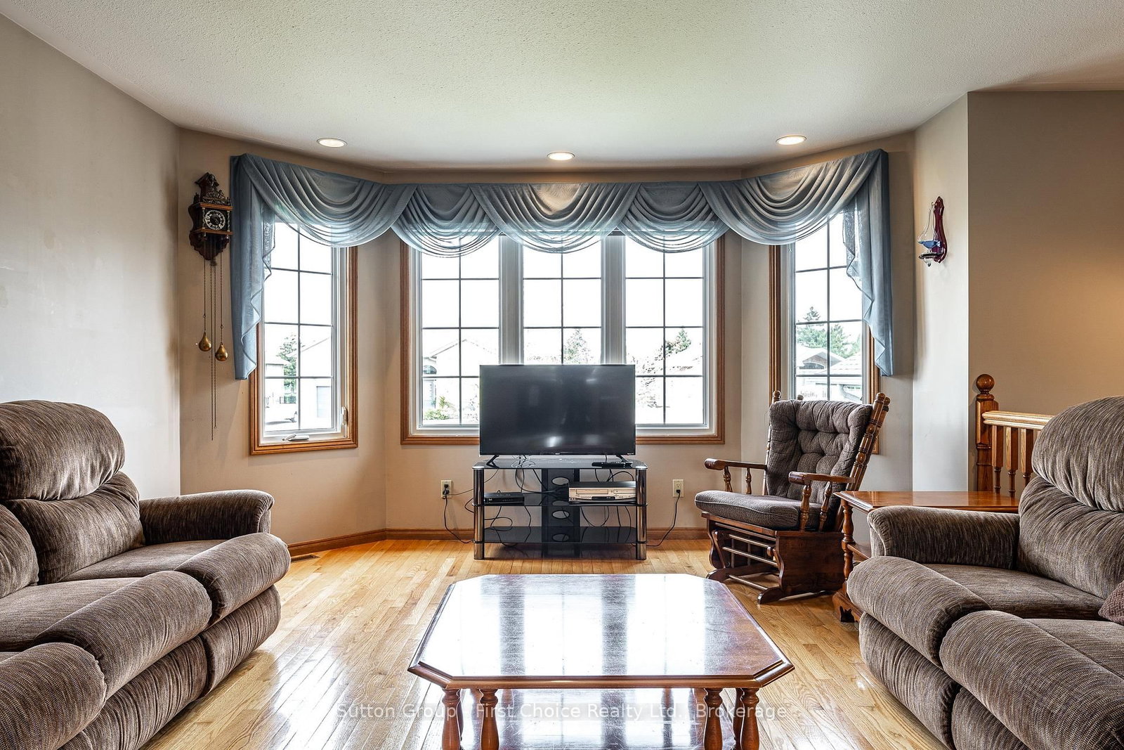 203 Wimpole Street • West Perth, ON photo 9