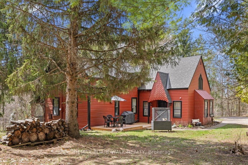 home for sale on 105 PURDONS BAY Road