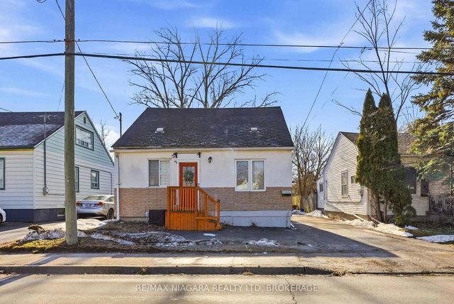 412 Welland Avenue