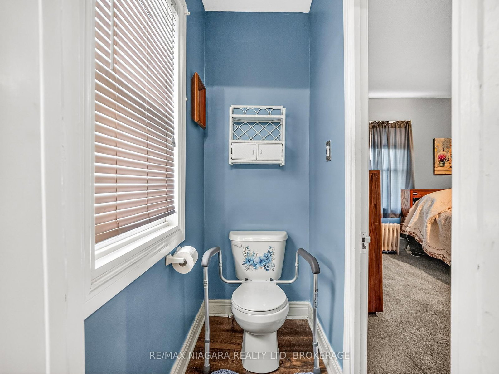 Listing Image 19