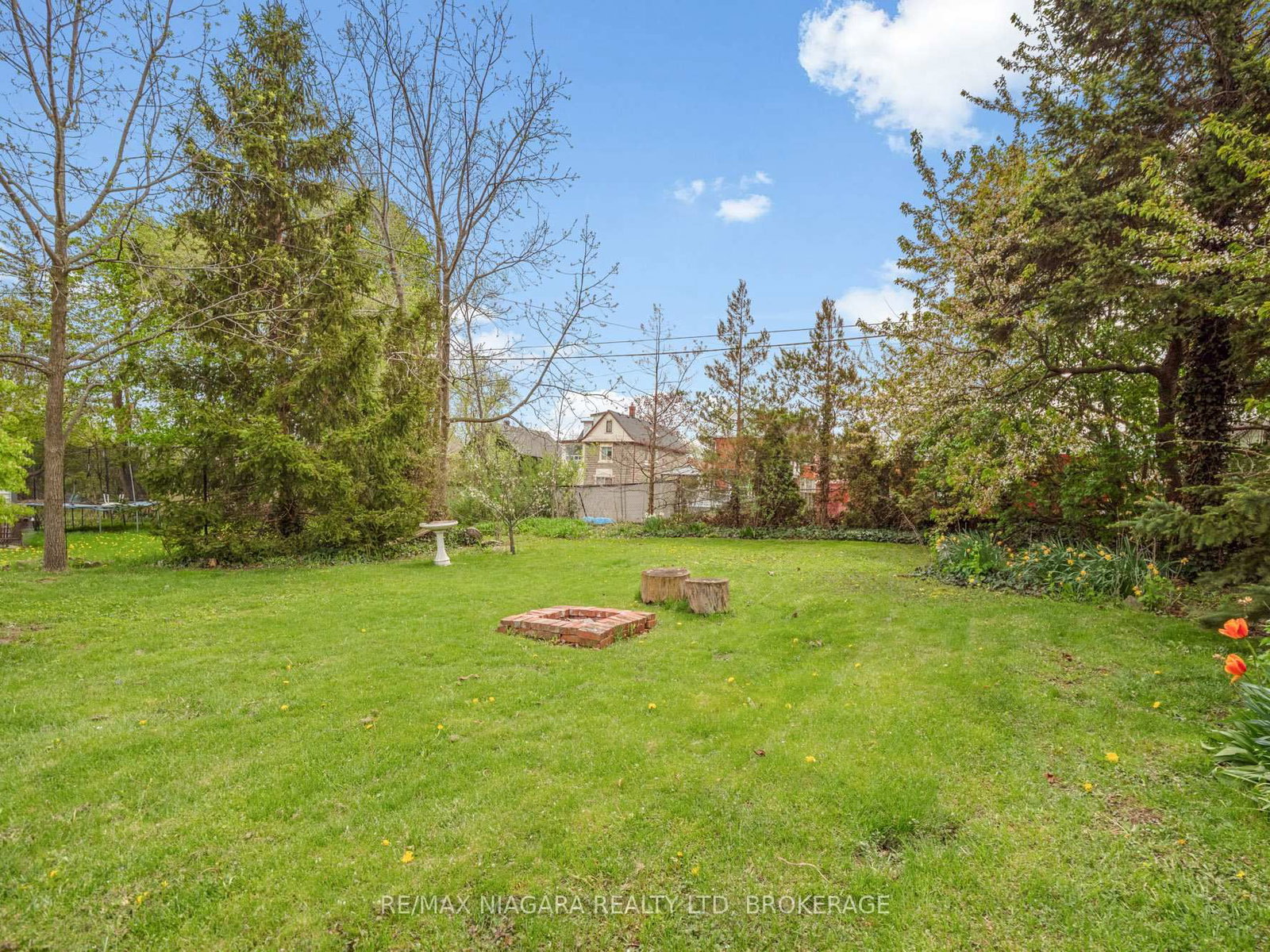 Listing Image 28