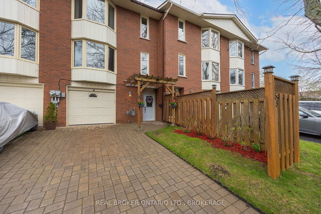 55 LIMERIDGE Drive