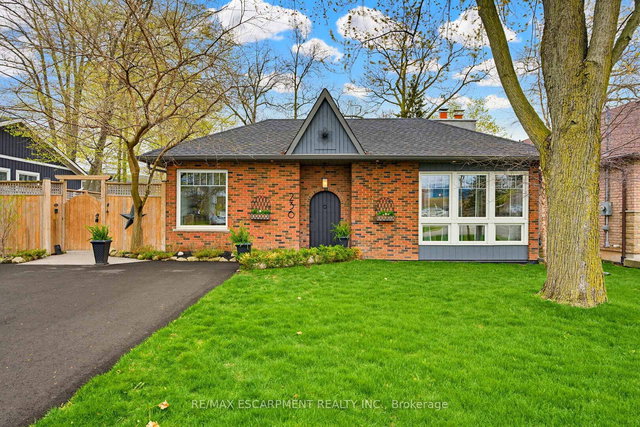 236 Parkside Drive