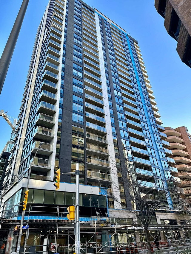 2210 - 340 Queen Street