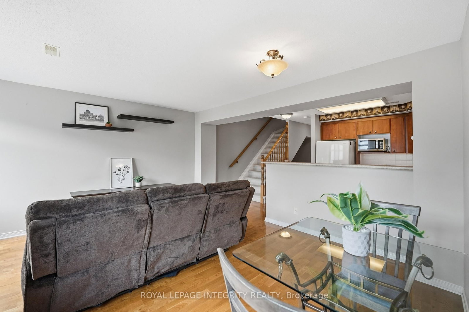 642 Reardon Private, Unit 11 - Photo 15