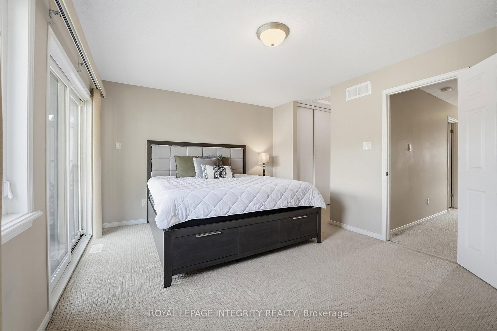642 Reardon Private, Unit 11 - Photo 21
