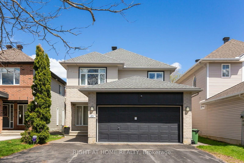 33 Spur Ave, Ottawa, Ontario