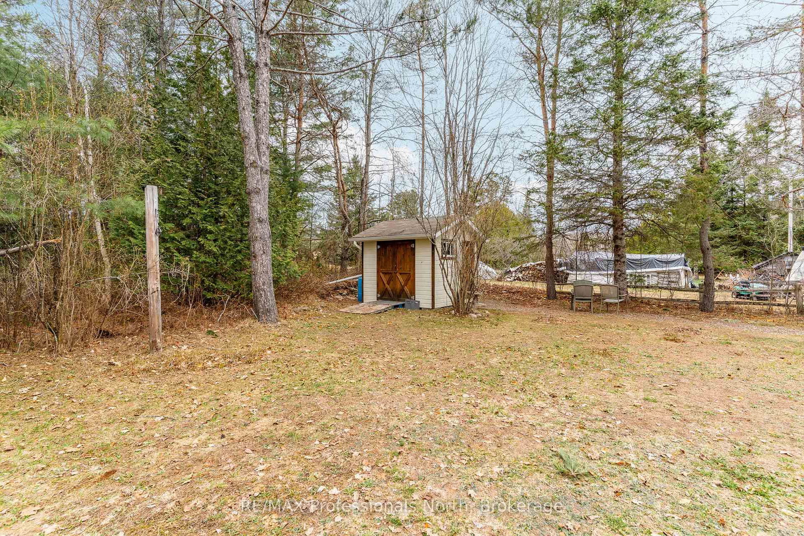 2195 Loop Road • Highlands East, ON photo 38