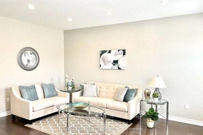 12 MacDonell Road — photo 3