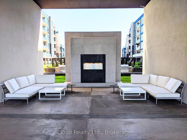 617 - 16 Concord Place