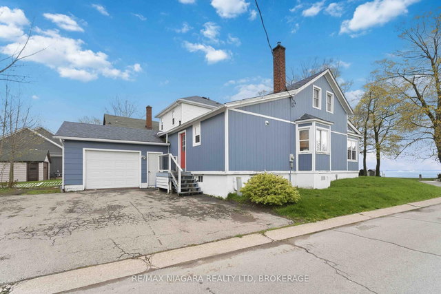 696 LAKESHORE Road