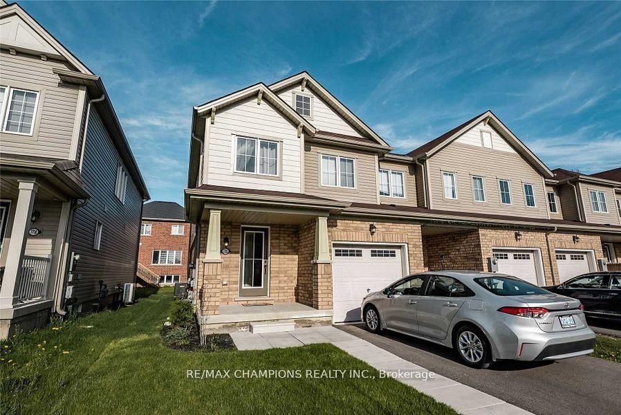 7732 White Pine Crescent • Niagara Falls, ON photo 1