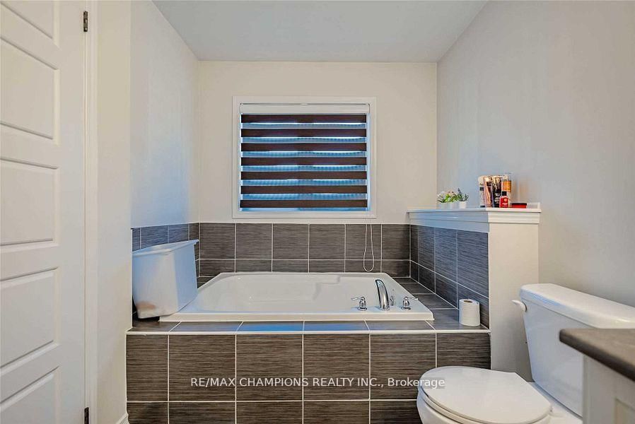 7732 White Pine Crescent • Niagara Falls, ON photo 14