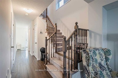 7732 White Pine Crescent • Niagara Falls, ON photo 4