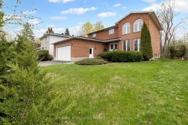 15 Davis Drive