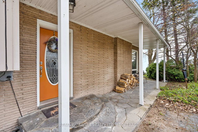 10419 Lakeshore Road